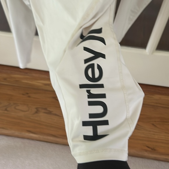 🌿Hurley Boys Sun shirt, long-sleeved Youth Large🌿 - Picture 4 of 5